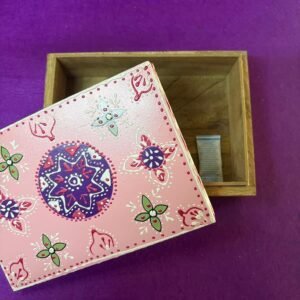 Caja Rectangular con Diseño Colorido