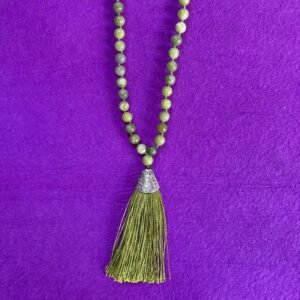 Japamala de Jade teñido