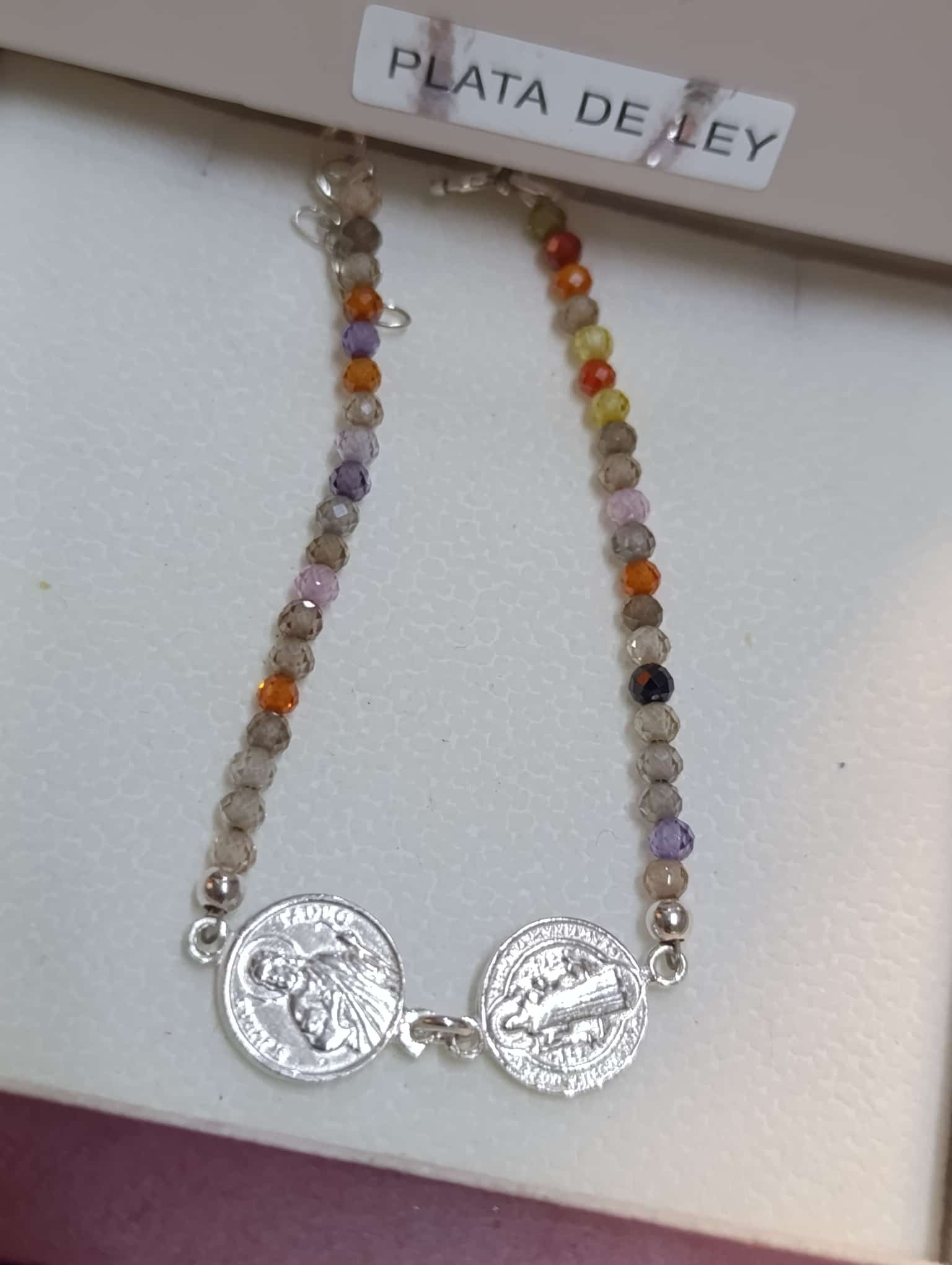 Pulsera super 7 con medalla de San benito y San Judas (Plata)